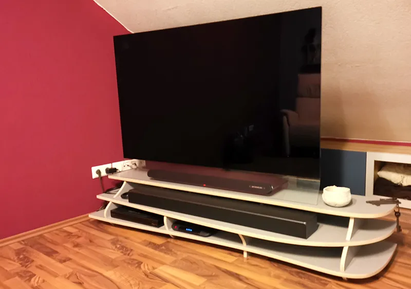 Graues Tv-Lowboard