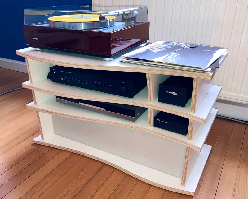 Sideboard für Schallplattenspieler