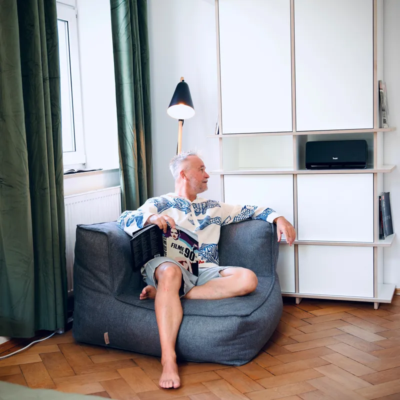 Gemütlicher Wohnzimmerschrank
