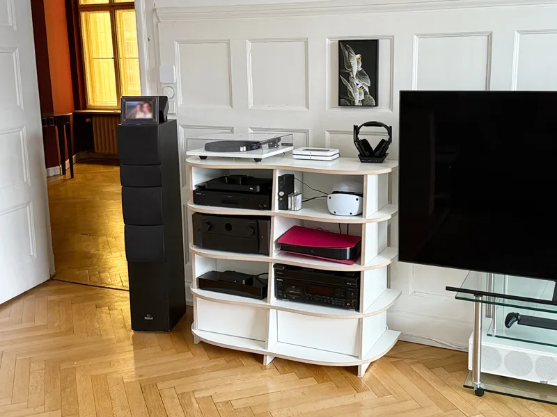 Stereo Sideboard fürs Wohnzimmer