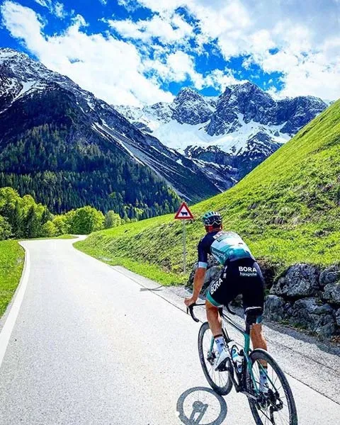 Pascal Ackermann - Radfahren in den Bergen